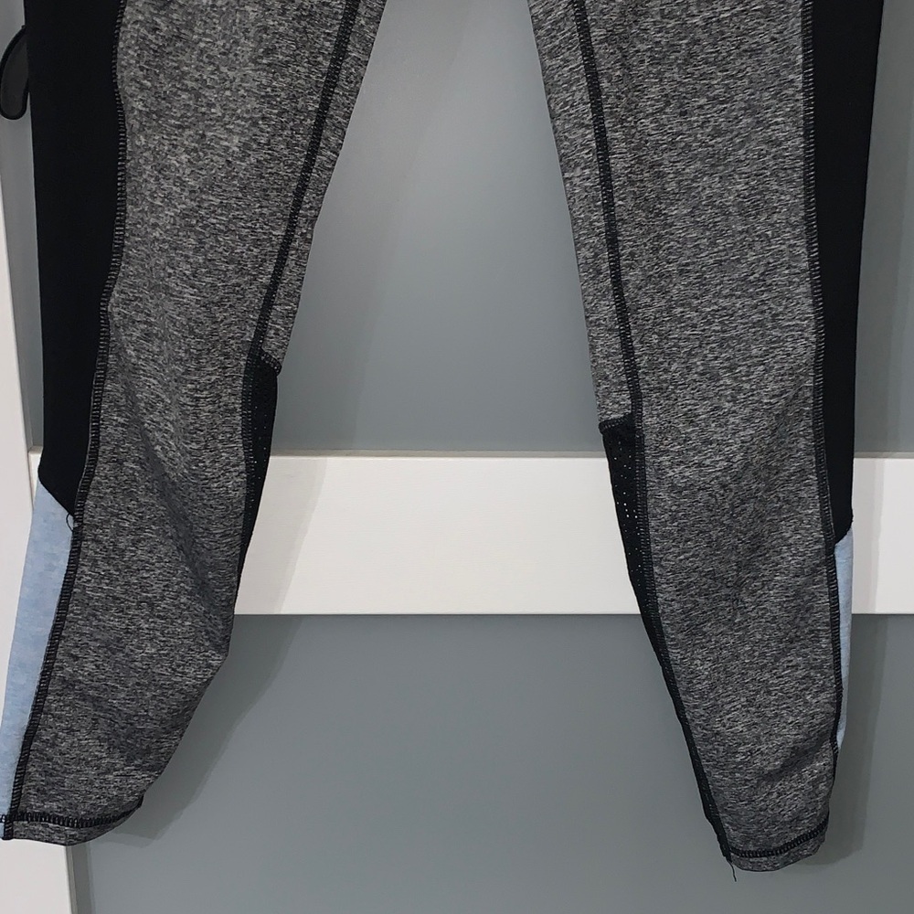 Tangerine Gray and Black Leggings - Picture 6 of 9